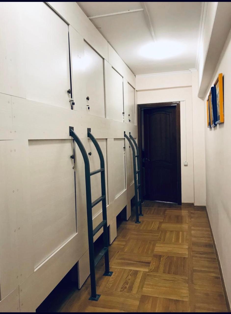 West Point Capsule Pansiyon Almatı Dış mekan fotoğraf